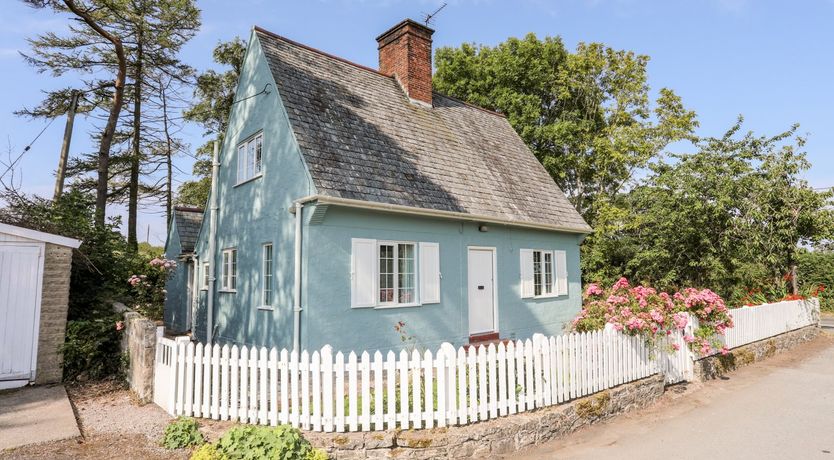 Photo of Dinam Lodge