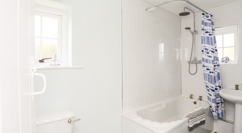 Photo of Dinam Lodge