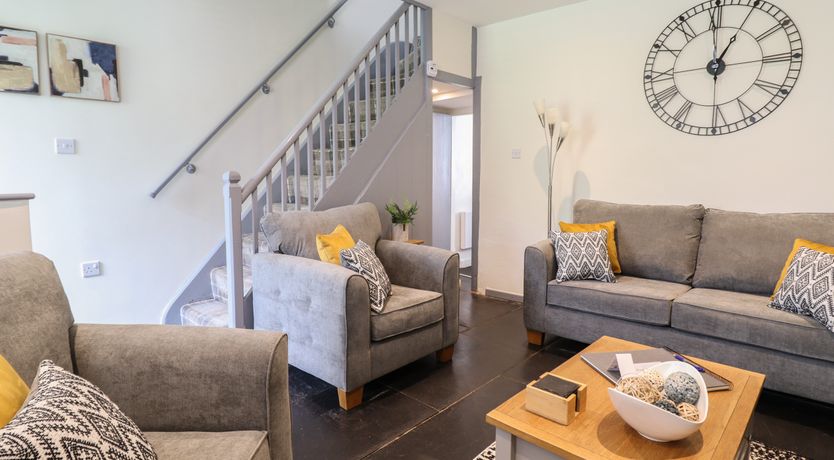 Photo of Arthur’s Cottage