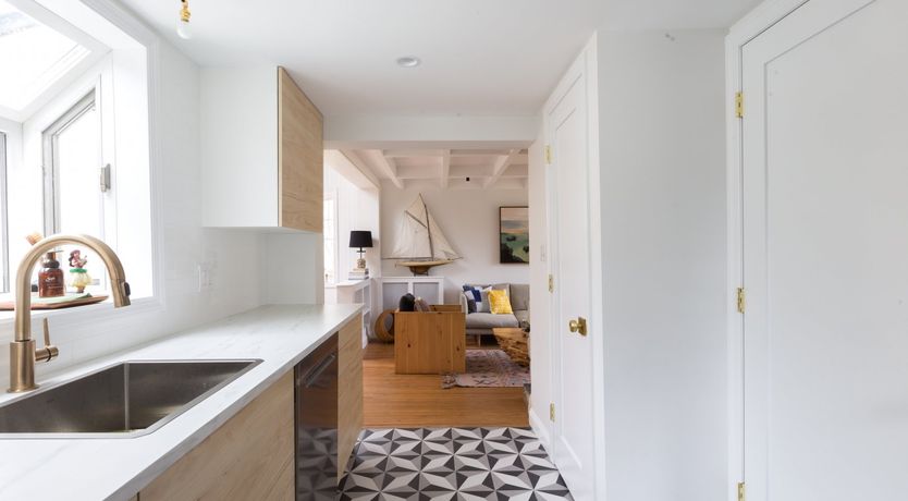 Photo of Run to the Sea