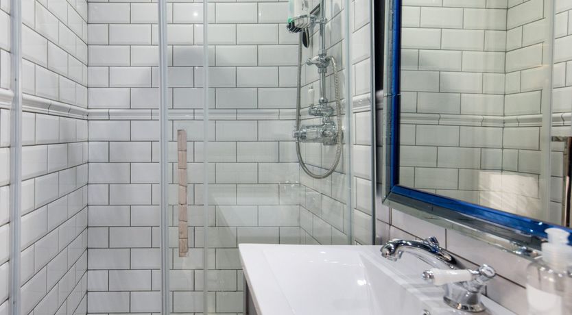 Photo of Highbury Library