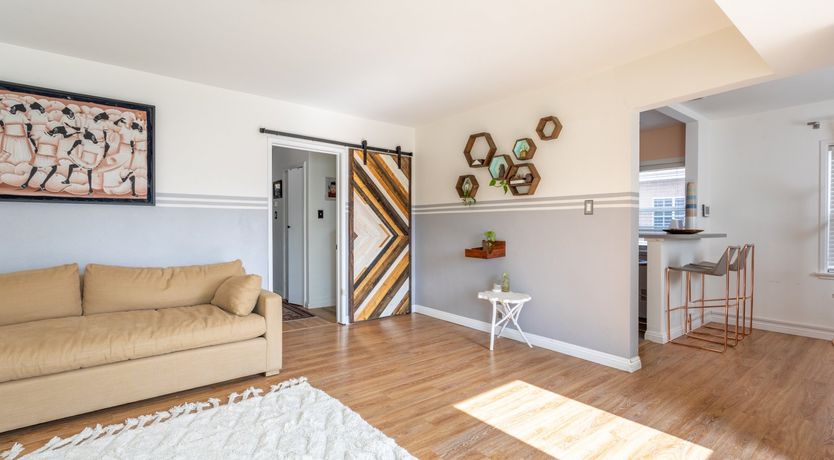 Photo of Bohemian Groove