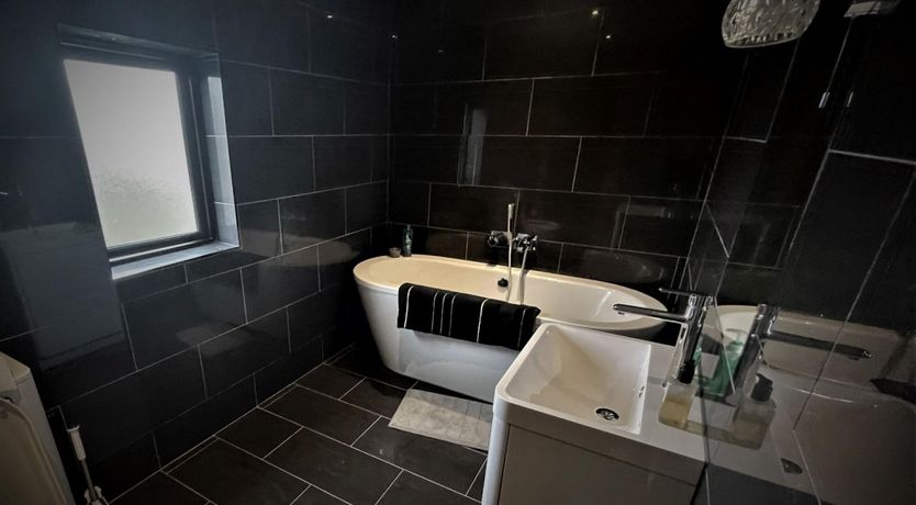 Photo of Mayo Lake View House