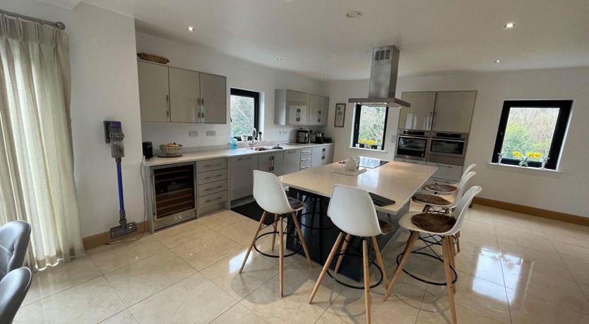 Photo of Mayo Lake View House