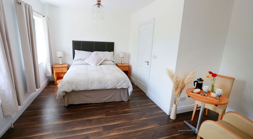 Photo of Luxury 6 bedroom Spiddal Villa