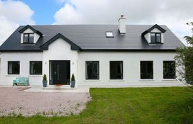 Photo of luxury-spiddal-villa-teach-na-mara