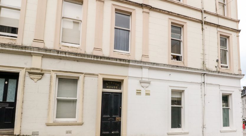 Photo of Struan House