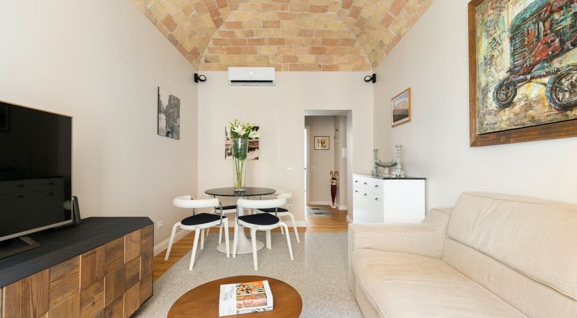 Photo of Stones On The Ceiling