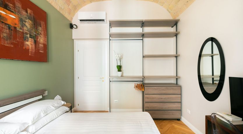 Photo of Stones On The Ceiling