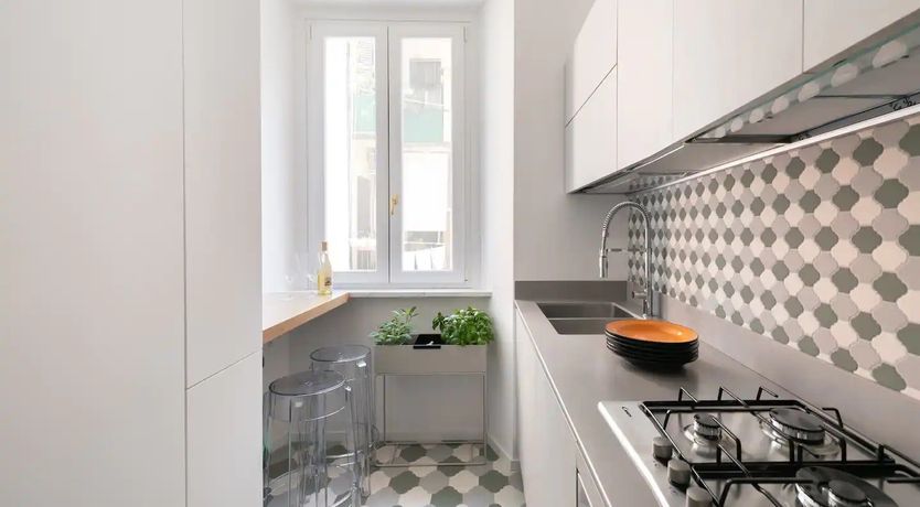 Photo of Stones On The Ceiling
