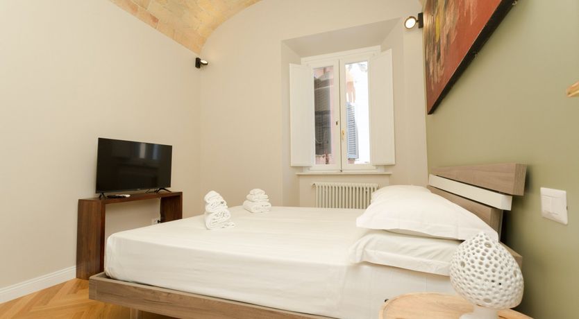 Photo of Stones On The Ceiling