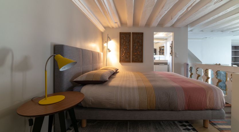 Photo of Art Abounds