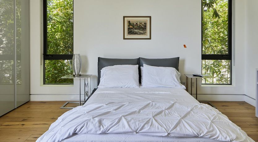 Photo of The House of Huston Street