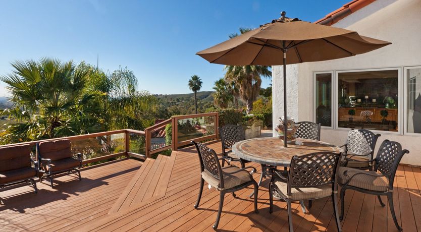 Photo of Si, Señorita