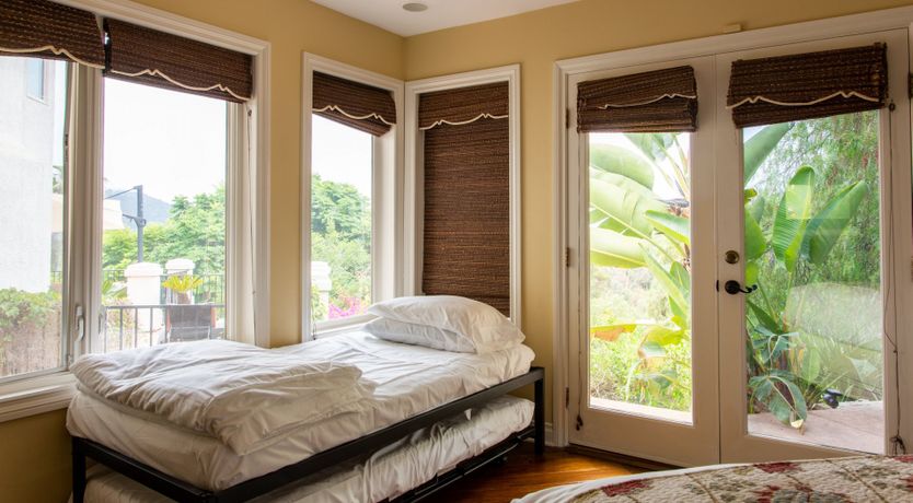 Photo of Si, Señorita