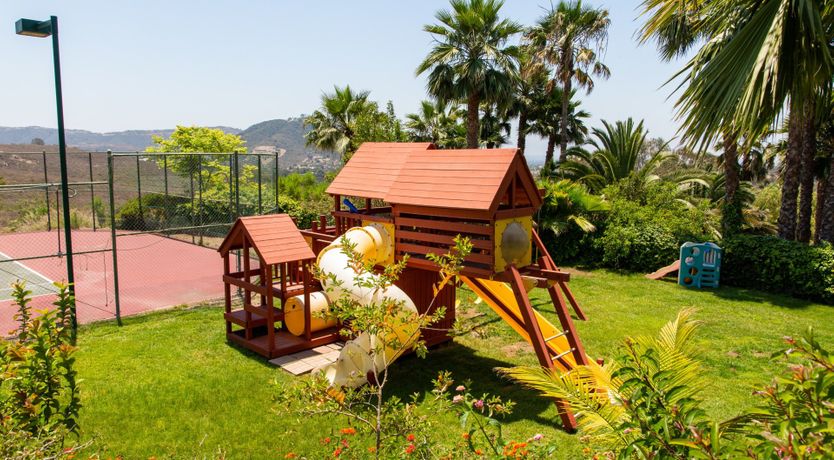 Photo of Si, Señorita