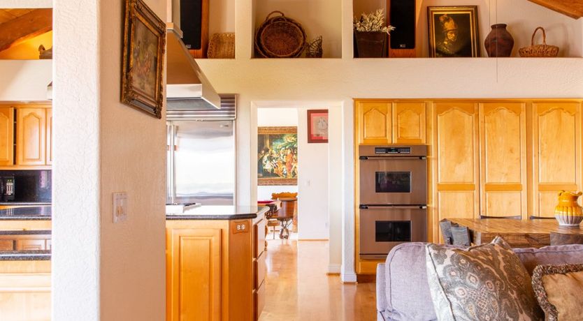 Photo of Si, Señorita