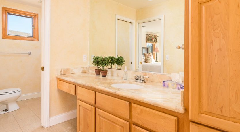 Photo of Si, Señorita