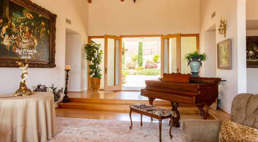 Photo of California King