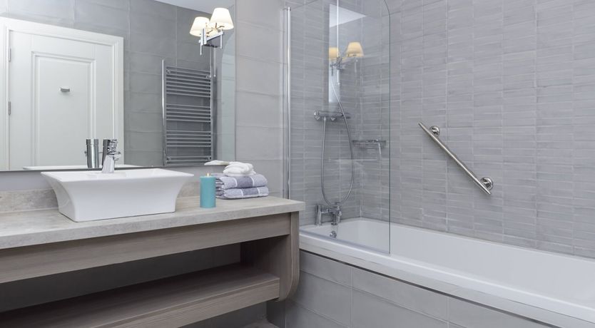 Photo of Luxury Sea View Apartment