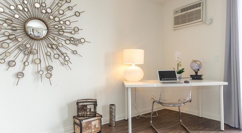 Photo of Starburst Mirror