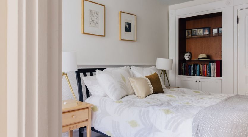 Photo of Valleys & Peaks