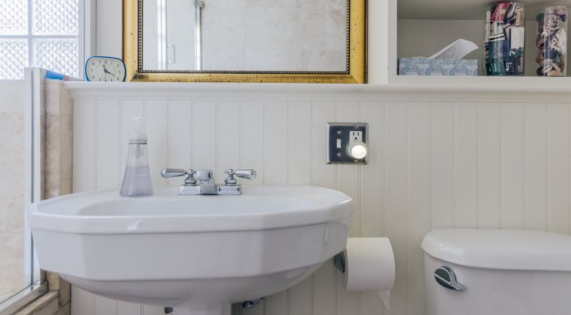 Photo of Valleys & Peaks