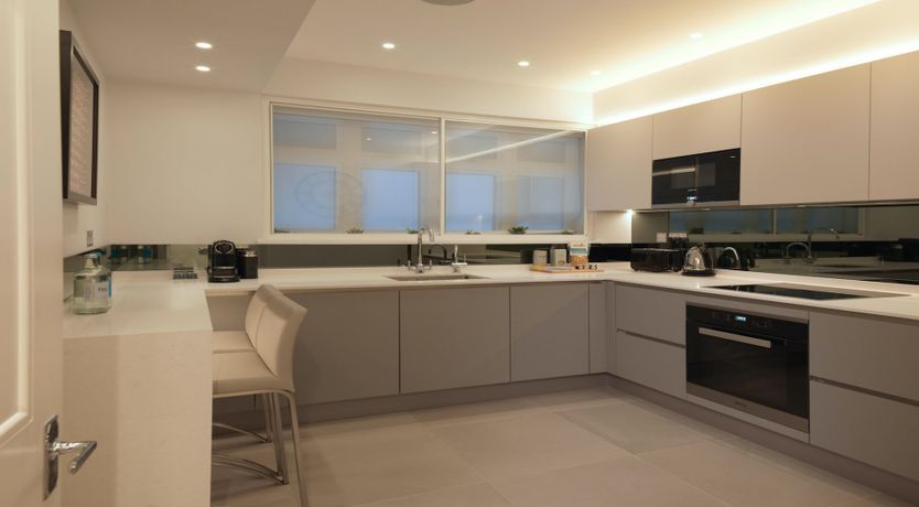 Photo of Hyde Park Suite