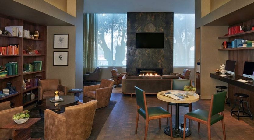 Photo of Arts on the Avenue