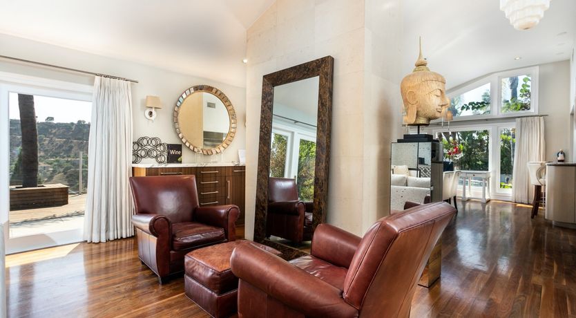 Photo of Captain Oliver