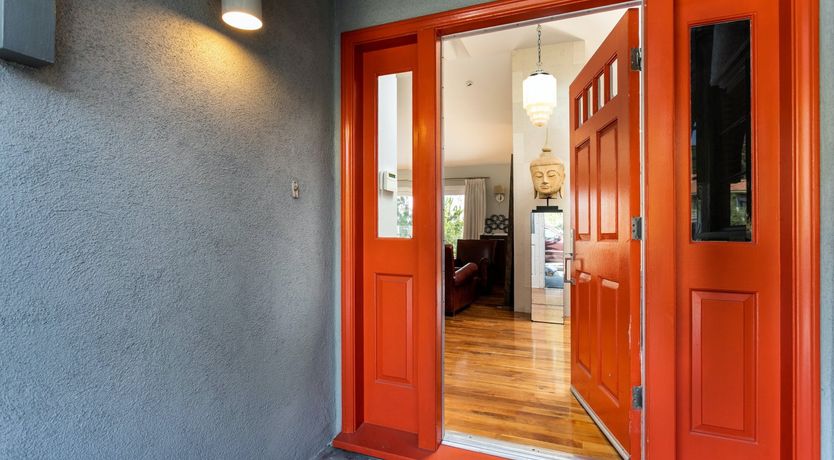 Photo of Captain Oliver