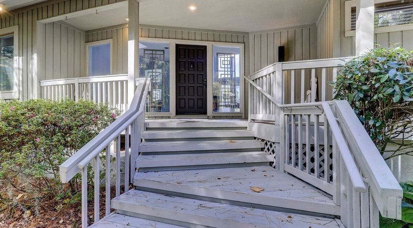 Photo of Fairway Breeze