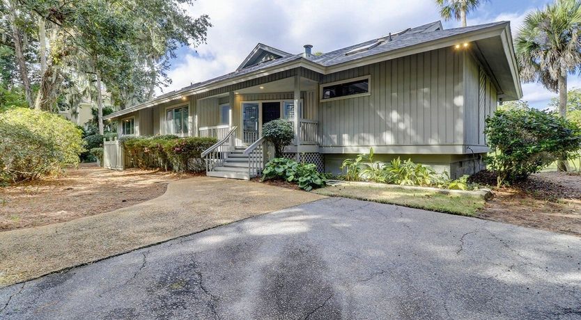 Photo of Fairway Breeze