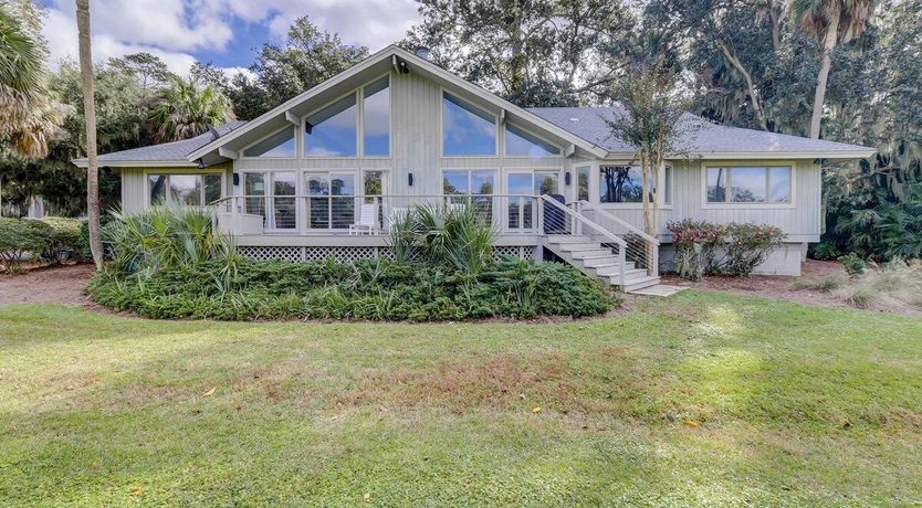 Photo of Fairway Breeze