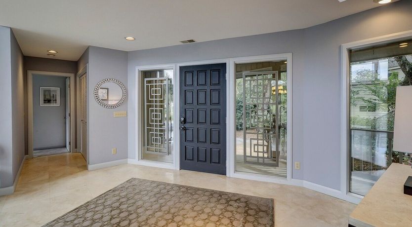 Photo of Fairway Breeze