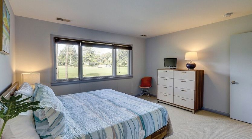 Photo of Fairway Breeze