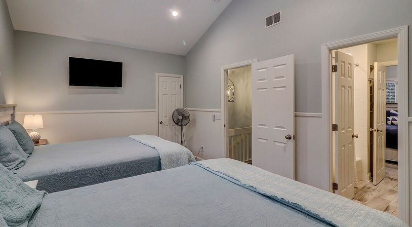 Photo of Salty Breeze