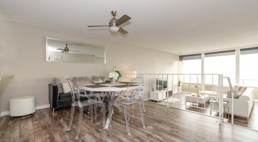 Photo of Papiri Bronze