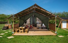 Photo of colomen-glamping-lodge