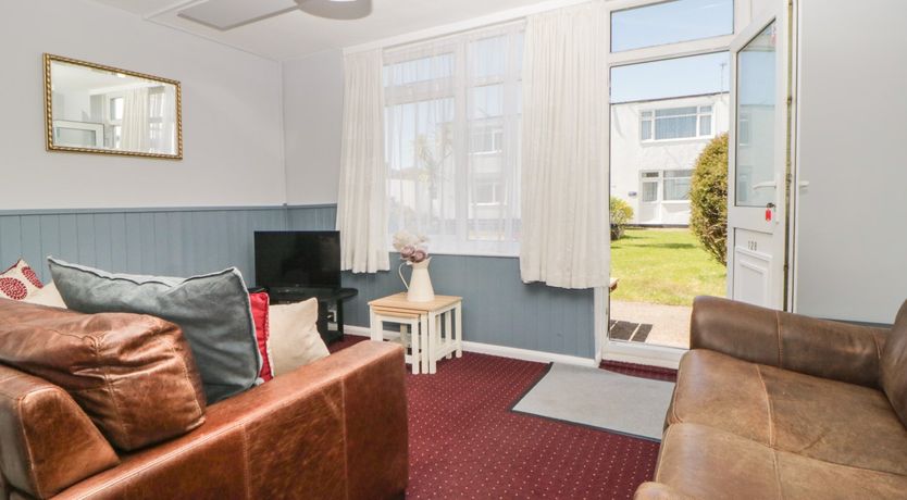 Photo of Dolphin Chalet