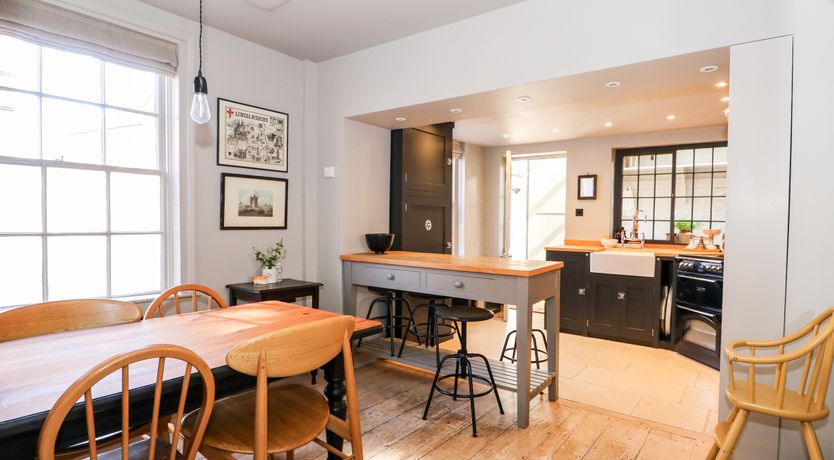 Photo of 12 Banks Street