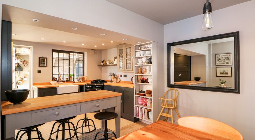 Photo of 12 Banks Street