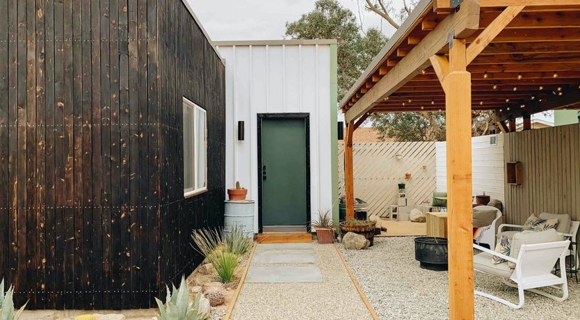 Photo of Desert Lily