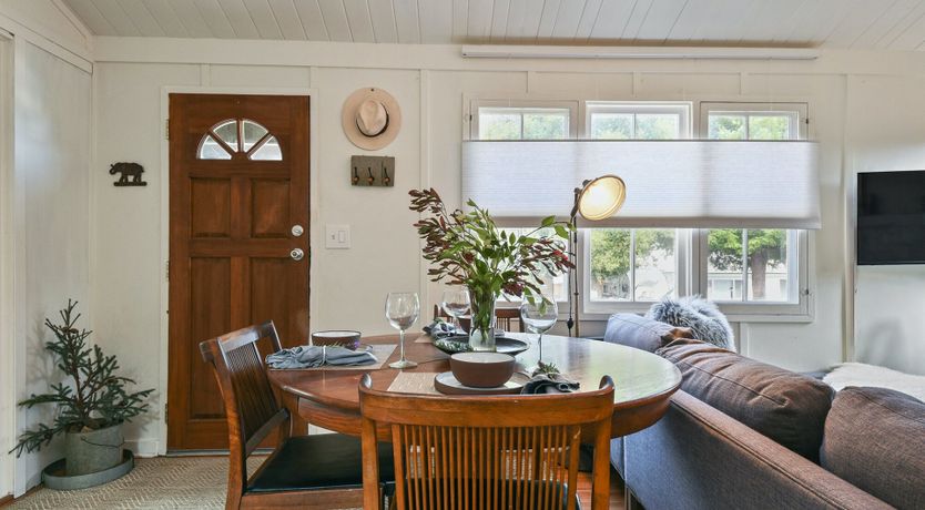 Photo of Crow's Nest