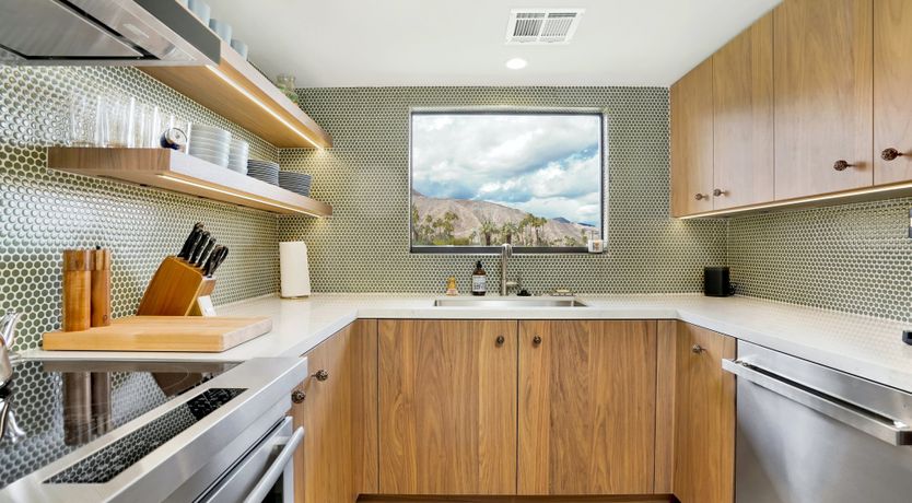 Photo of City & Desert