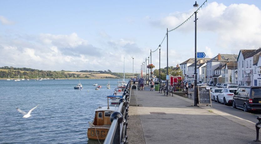 Photo of The Elegant Estuary