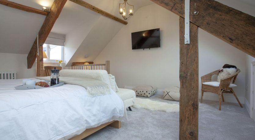 Photo of The Elegant Estuary