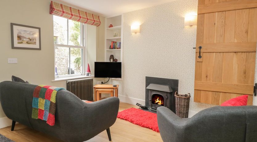 Photo of 2 Kings Yard