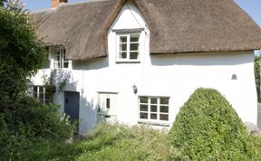 Photo of 1 Old Thatch
