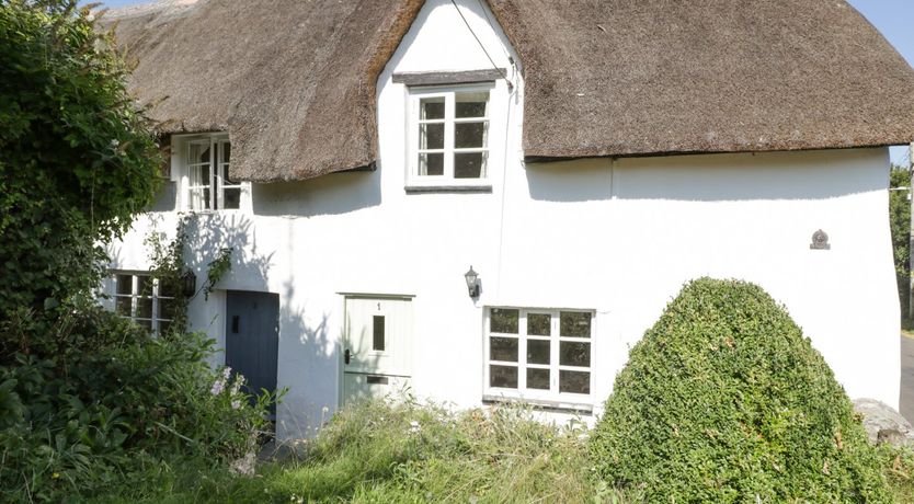 Photo of 1 Old Thatch